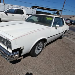 1959 Pontiac Bonneville - 2 door hard top