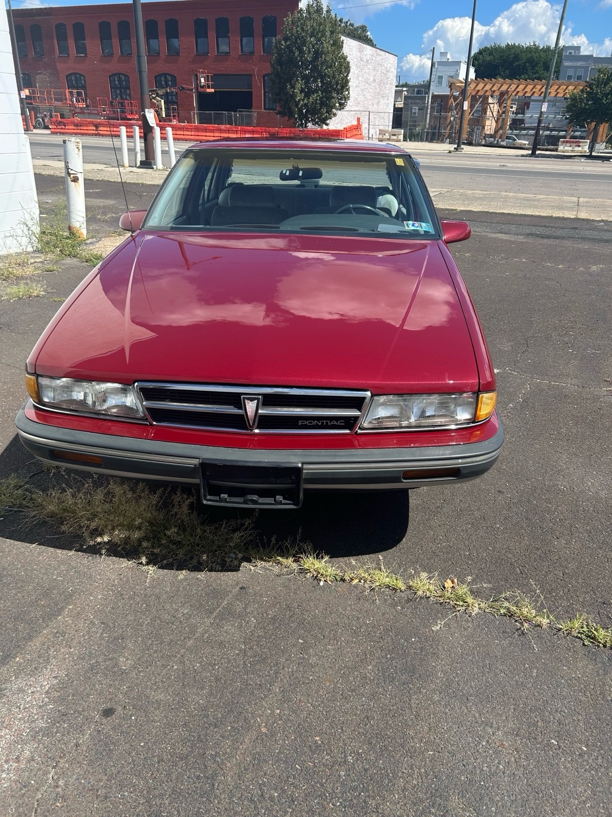 1988 Pontiac Bonneville LE