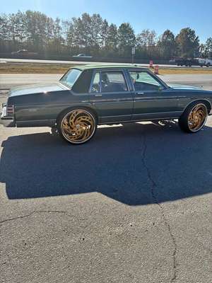 1981 Pontiac Bonneville - SE Sedan 4D