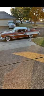 1958 Pontiac Bonneville - Redwood Copper