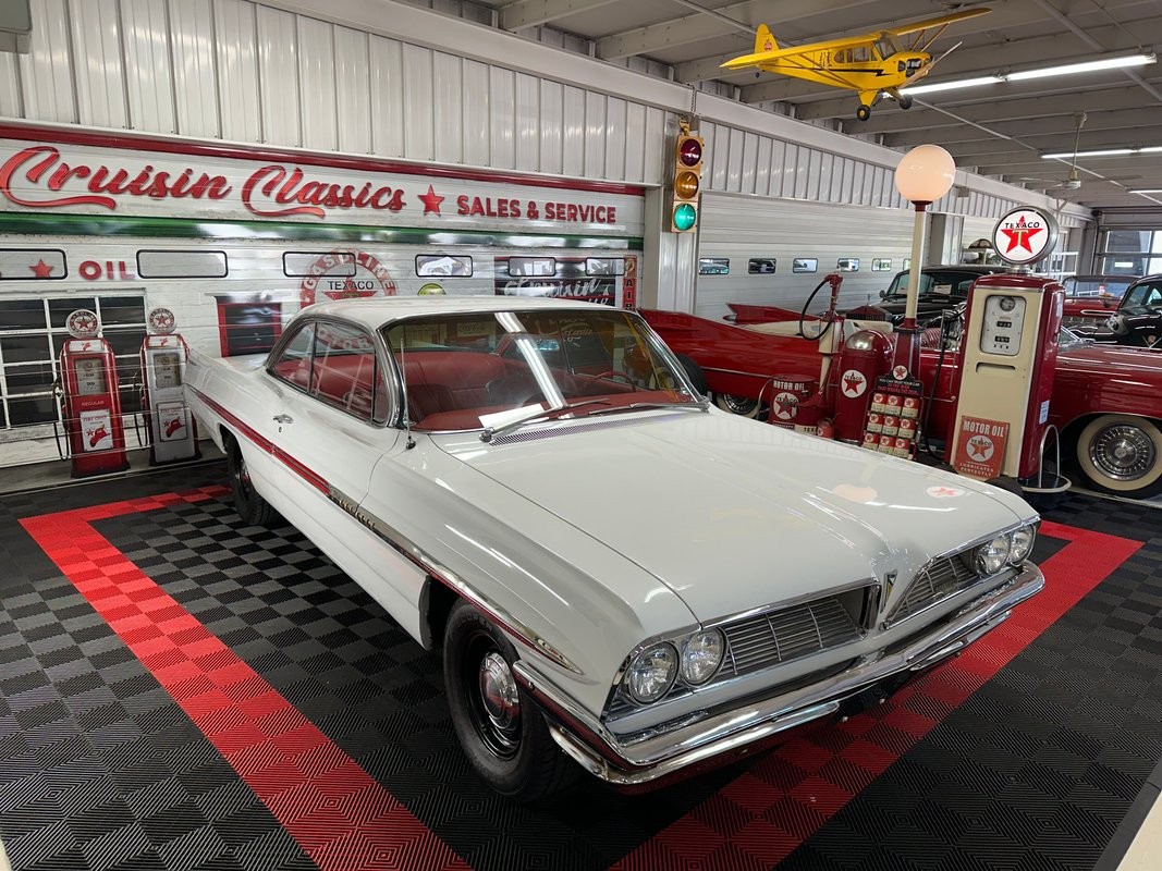 1961 Pontiac Bonneville