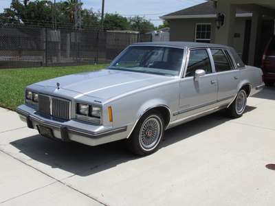 1986 Pontiac Bonneville
