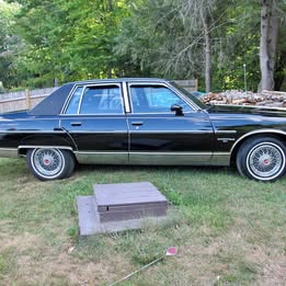 1979 Pontiac bonneville, broughm