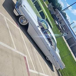 1981 Pontiac Bonneville - SE Sedan 4D