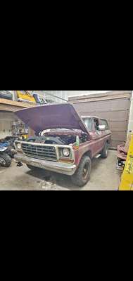 1979 Ford Bronco - Sport Utility 2D