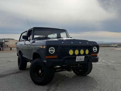 1978 Ford Bronco - Custom