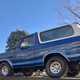1978\/79 Ford Bronco XLT Hardtop (white)