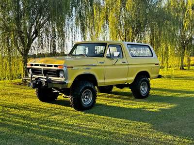 1979 Ford Bronco - Sport Utility 2D
