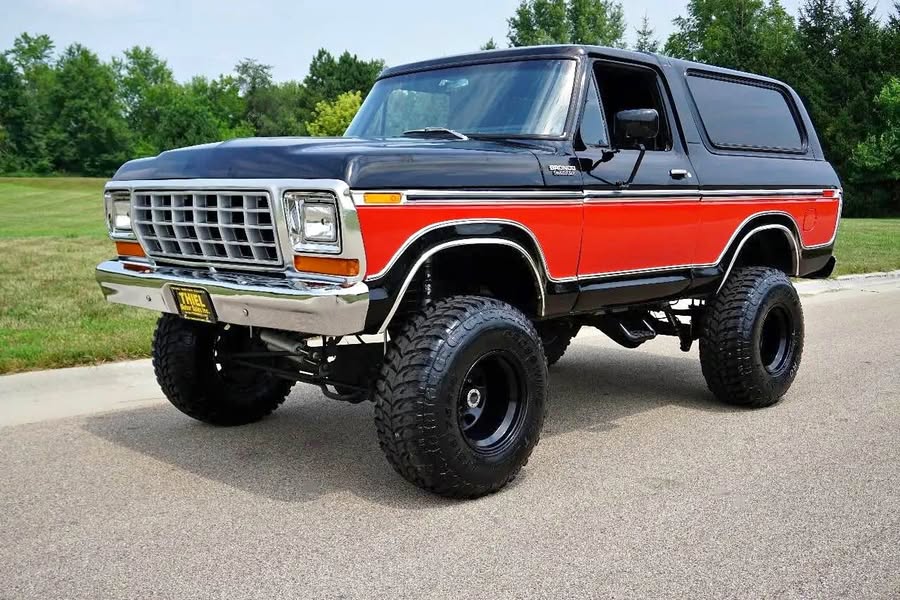1979 Ford Bronco - Custom 4x4