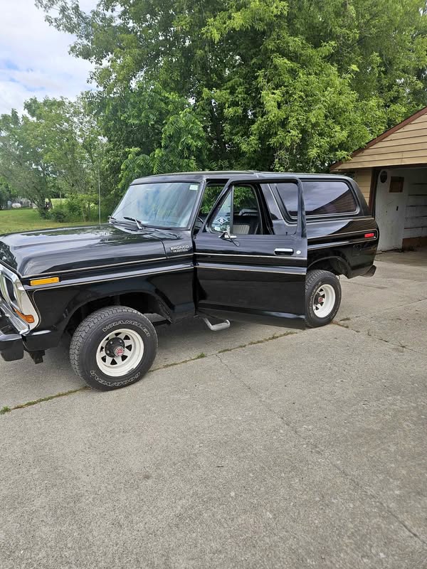 1978 Ford Bronco - Sport Utility 2D