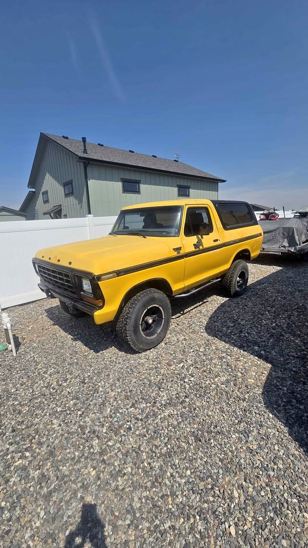 1979 Ford Bronco - Sport Utility 2D