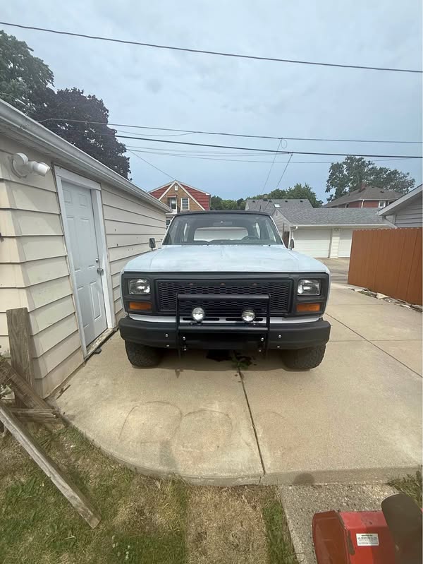 1983 Ford Bronco - Badlands Sport Utility 2D