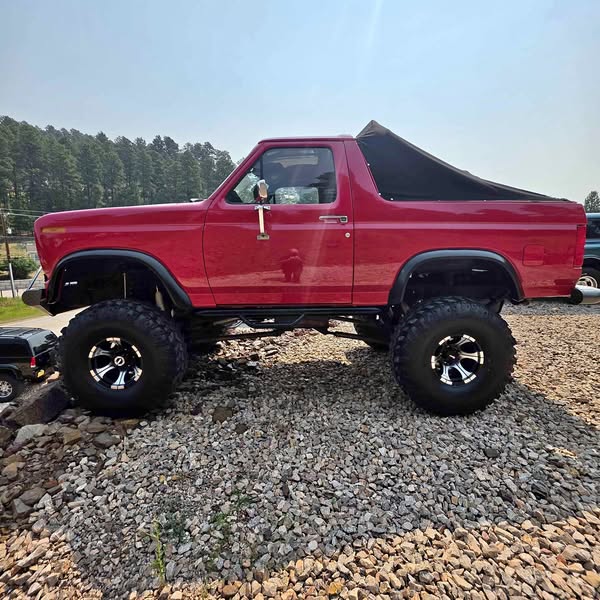 1986 Ford Bronco Sport Utility 2D