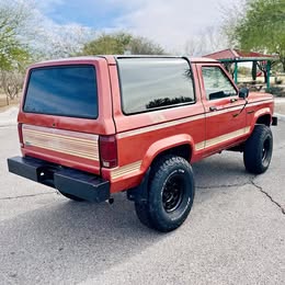 1984 Ford bronco 2