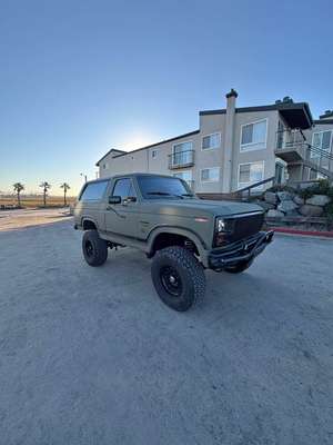 1986 Ford Bronco - Xlt