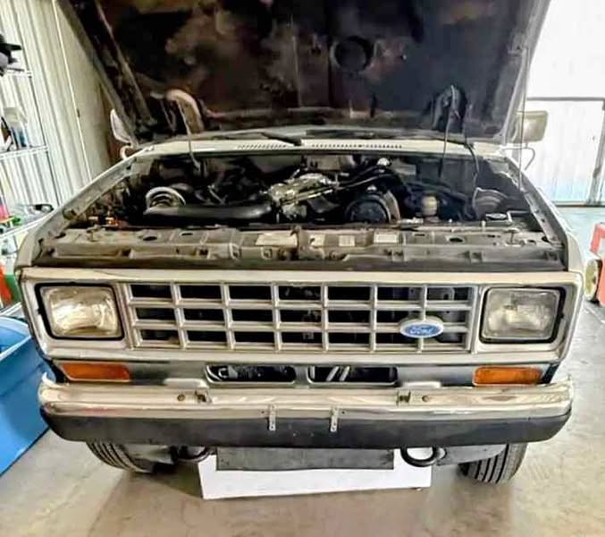 1986 Ford Bronco - Sport Utility 4D