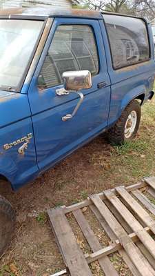 1985 Ford Bronco Sport