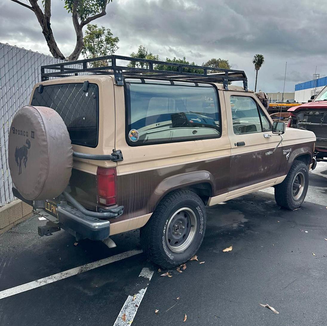 1986 Ford Bronco - XLT