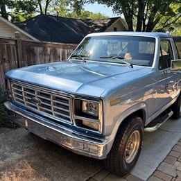 1986 Ford Bronco V8 (302) Restored Fully