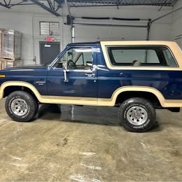 1985 Ford Bronco XLT