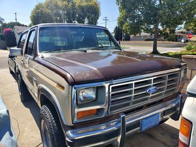 1983 Ford Bronco - XLT