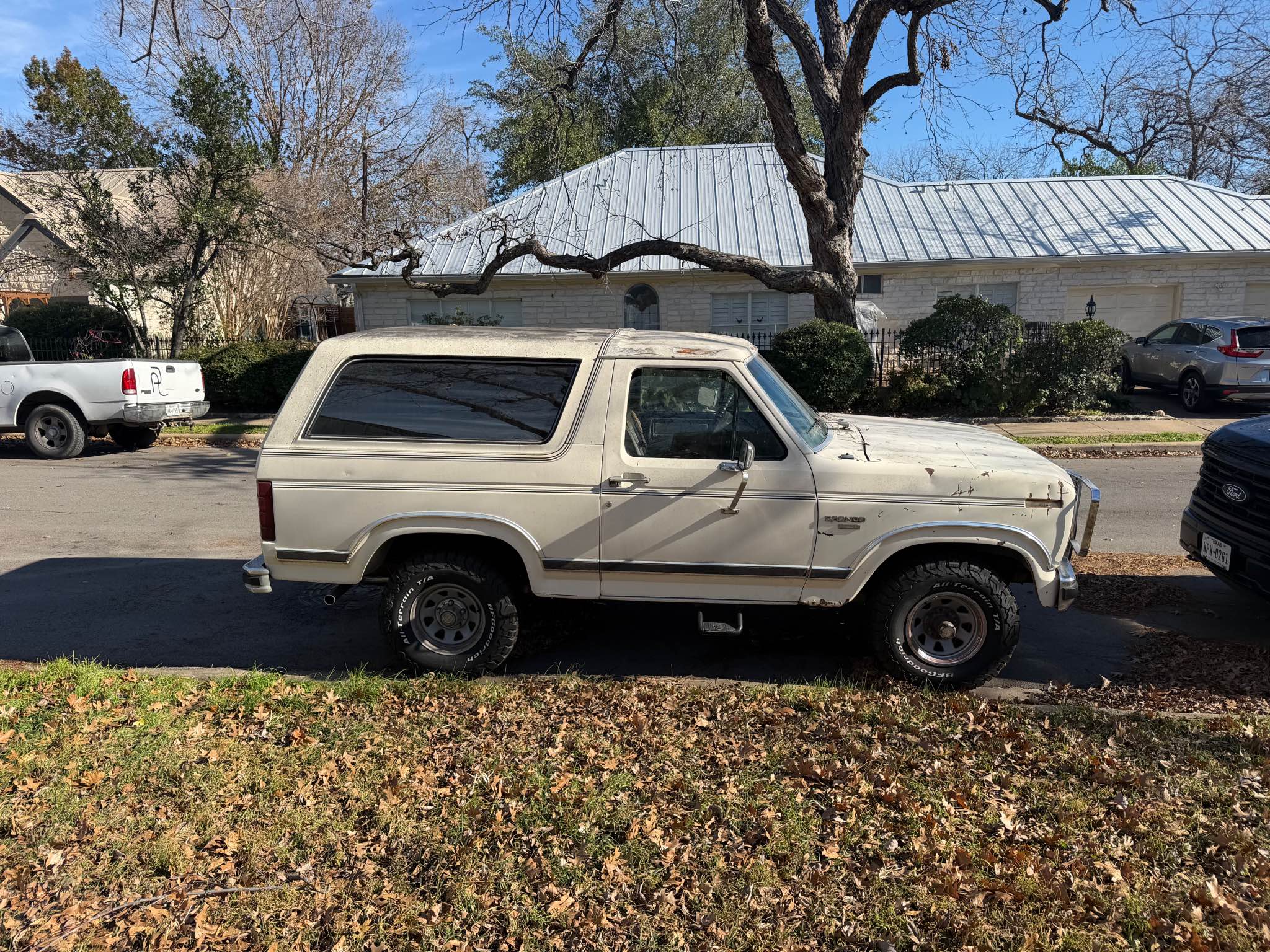 1983 Ford Bronco - XLT