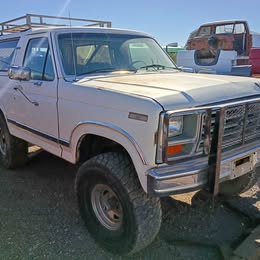 1986 Ford bronco 4x4 full roll cage manual transmission brand new tires aluminum dash project