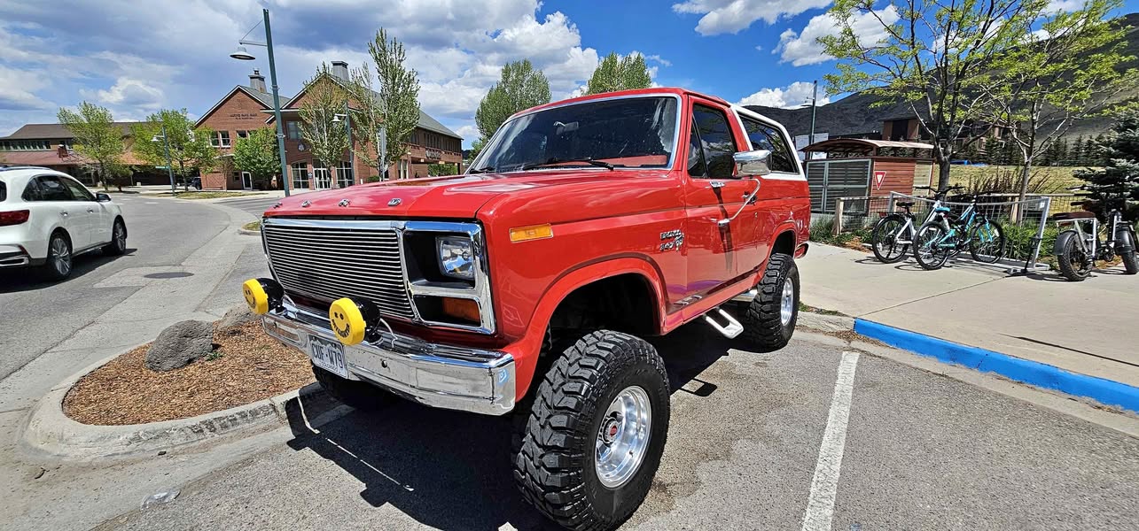 1981 Ford Bronco - Sport Utility 2D