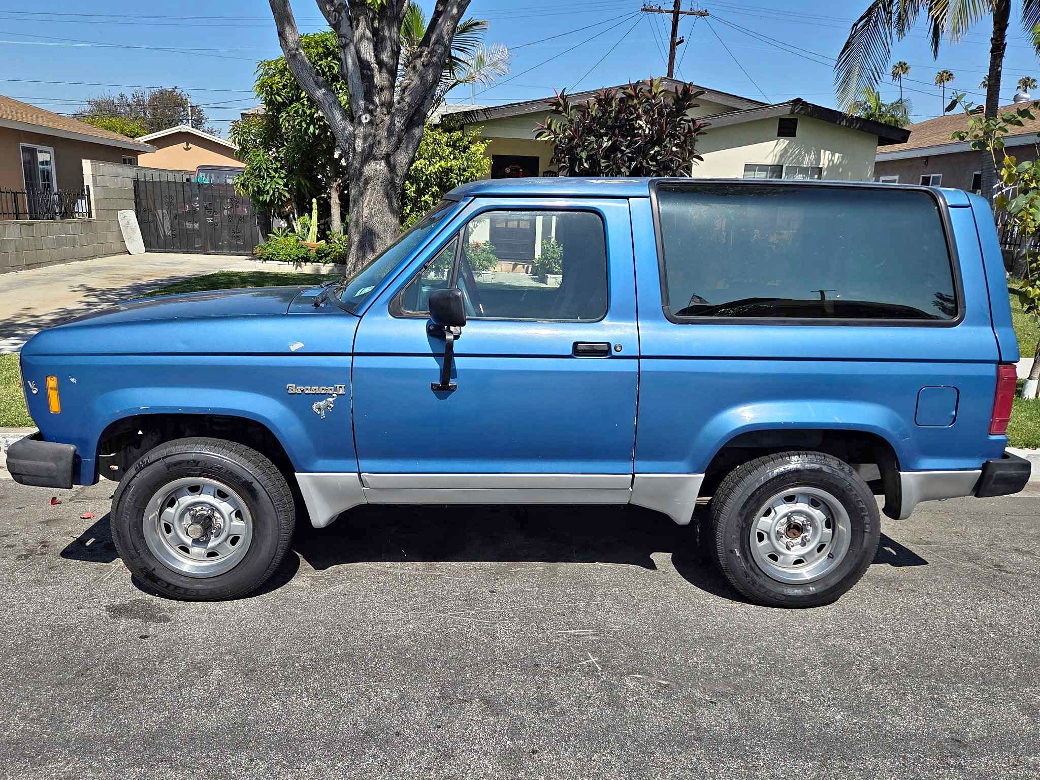 1985 Ford Bronco - Sport Utility 2D