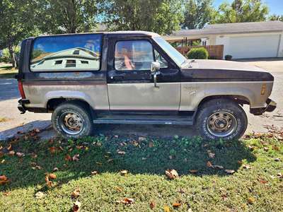 1986 Ford Bronco - Sport Utility 2D
