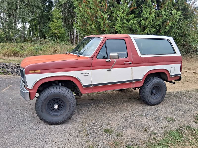 1985 Ford Bronco - Sport Utility 2D