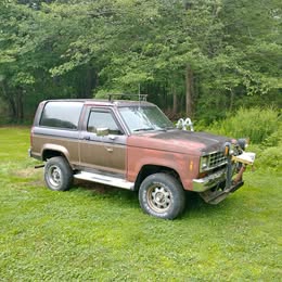 1984 Ford bronco ii