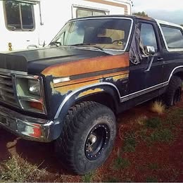 1983 Ford Bronco Sport Utility 2D