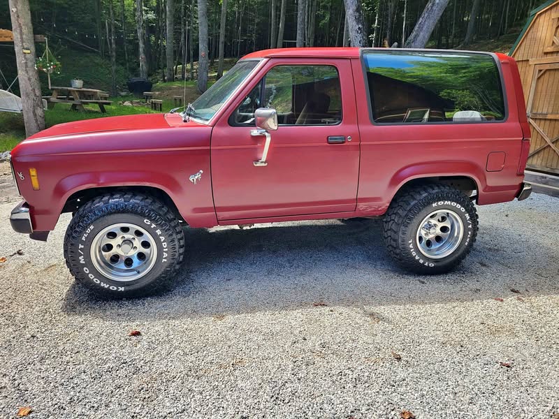 1986 Ford Bronco - Badlands Sport Utility 2D