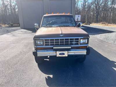 1984 Ford Bronco - XLT