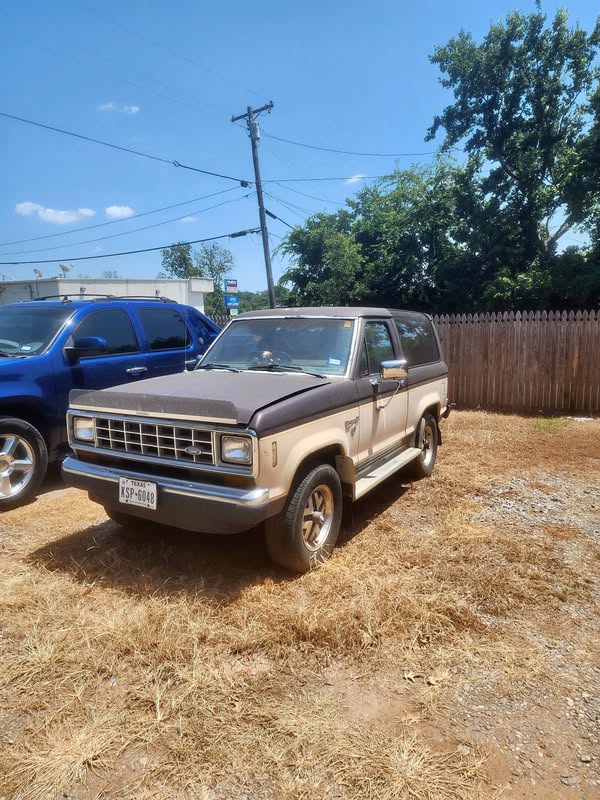 1986 Ford Bronco 2 Eddie Bauer 4x4