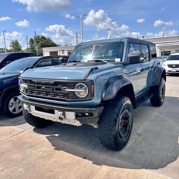 2023 Ford Bronco Raptor