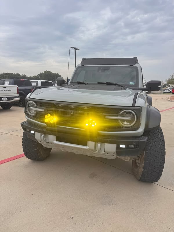 2023 Ford bronco raptor