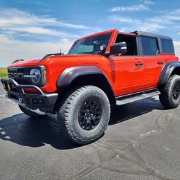 2022 Ford bronco raptor