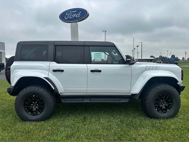 2026 Ford Bronco - Raptor