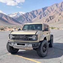 2025 Ford Bronco 4-Door Raptor
