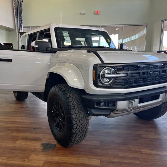 2025 Ford Bronco Raptor