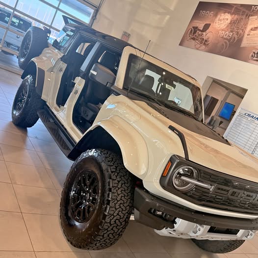 2025 Ford Bronco Raptor