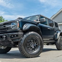 2025 Ford Bronco Raptor