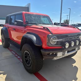 2022 Ford bronco raptor