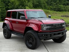 2025 Ford Bronco Raptor w/ INTERIOR CARBON FIBER PKG, LEATHER-SUEDE SEATS PKG
