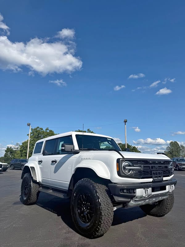 2026 Ford Bronco - Raptor