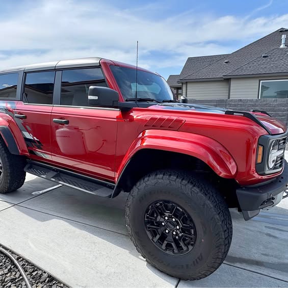 2024 Ford Bronco - Raptor Sport Utility 4D