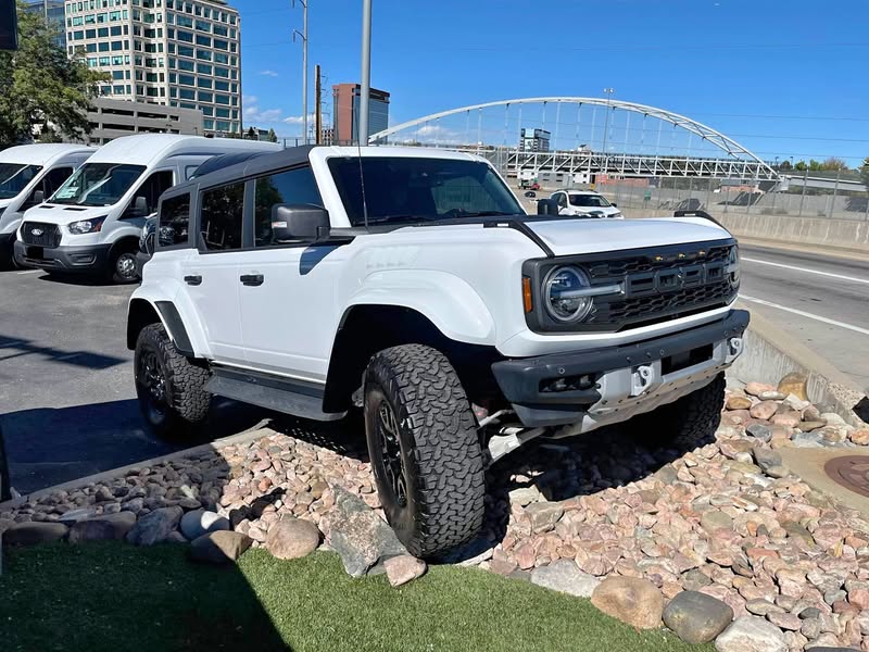2025 Ford Bronco - Raptor