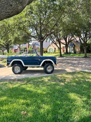 1976 Ford Bronco - Gen 1